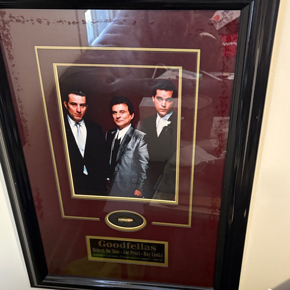 Goodfellas Framed Movie Poster

26” vertical 19” horizontal